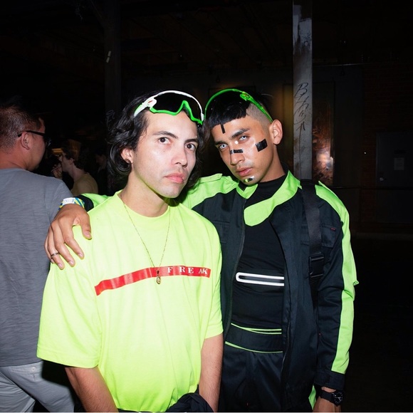 Freak City Raver Set - Picture 2 of 4